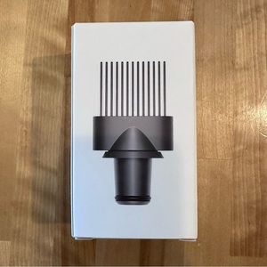 Dyson Supersonic Wide Tooth Comb attachment